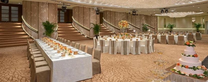 Photo source: Fullerton Hotel Facebook