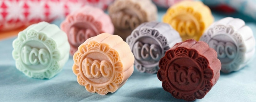 8 colorful mooncakes