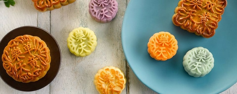 mooncakes with different sizes