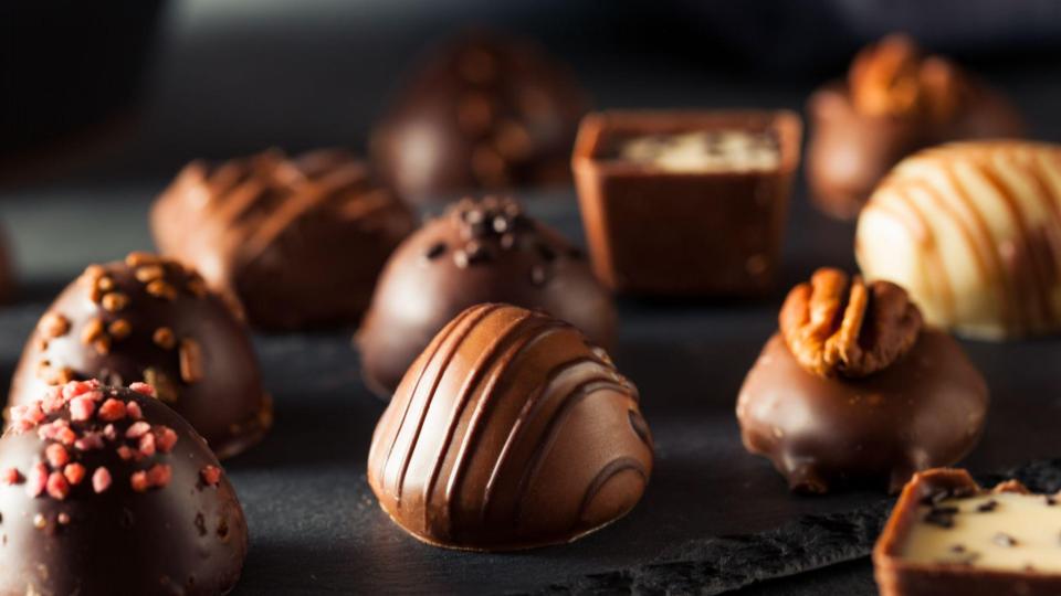 8 Best Luxury Chocolates to Gift Friends and Loved Ones (2022)