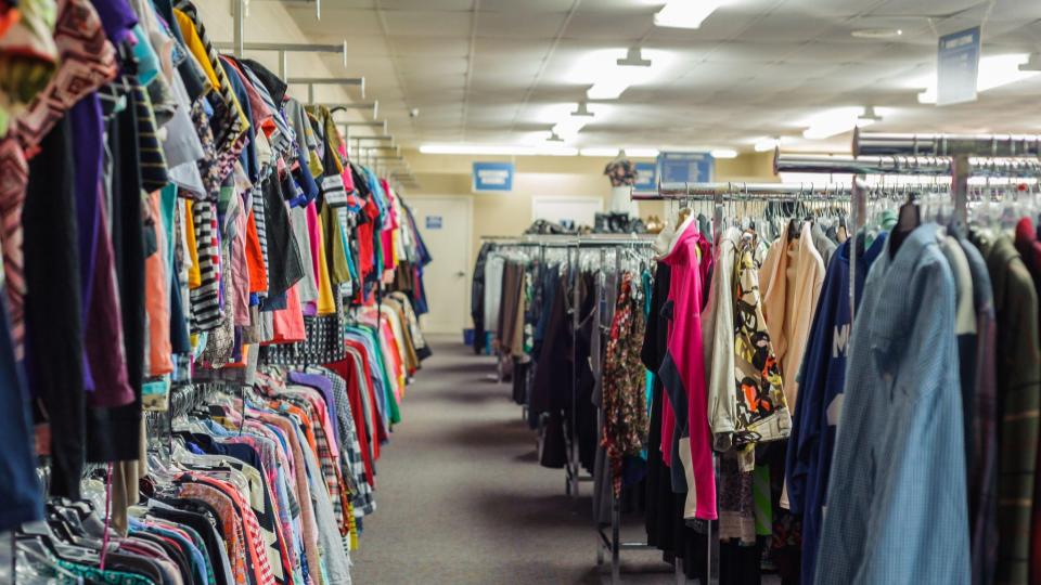 16 Best Thrift Shops in Singapore For Vintage and Secondhand Items (2022)